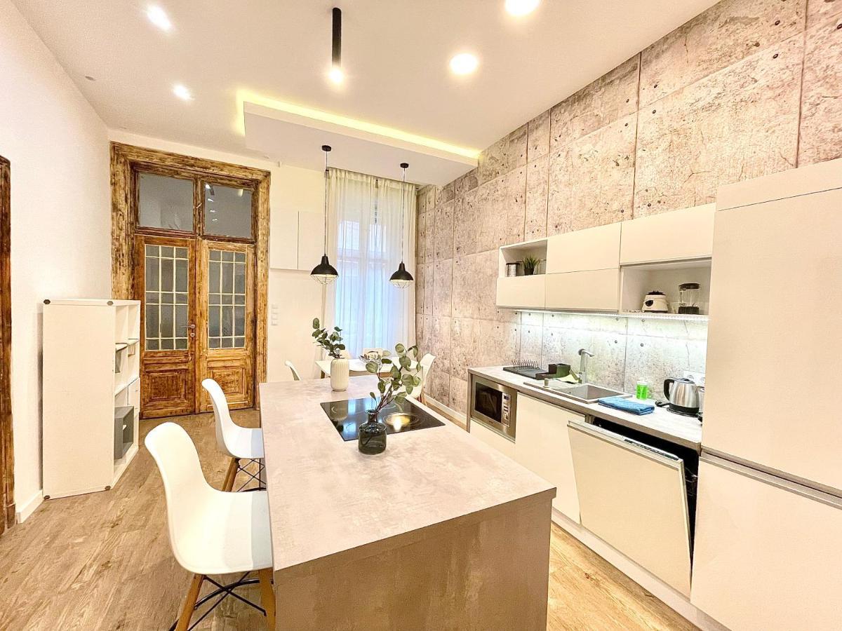 Dream Design Apartment - 3 Bedrooms & Finn Sauna Budapesta Exterior foto